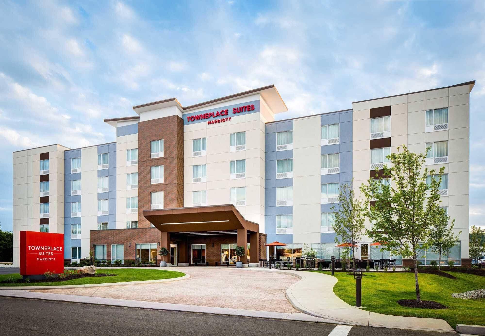 Towneplace Suites By Marriott Tacoma Lakewood Exterior photo
